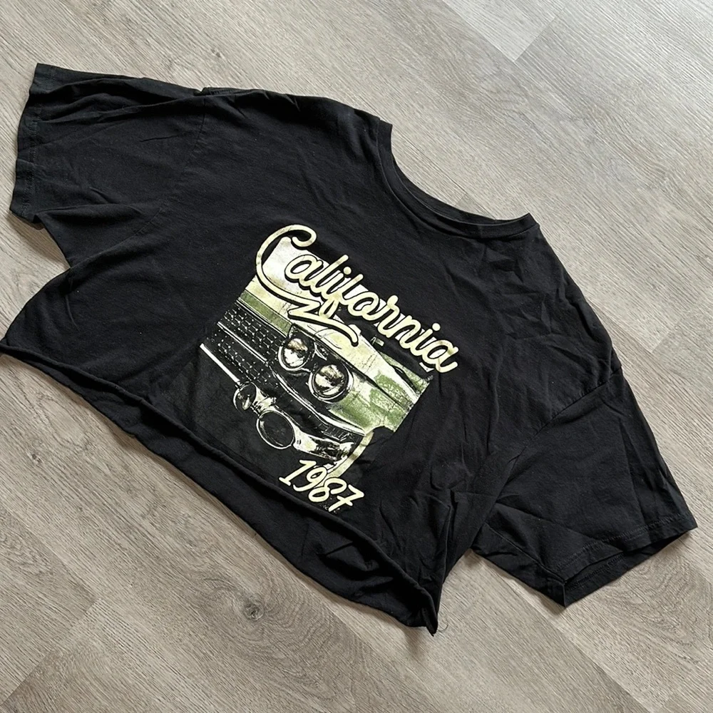 Obsessive Love black California Car crop T-shirt - Picture 1 of 4
